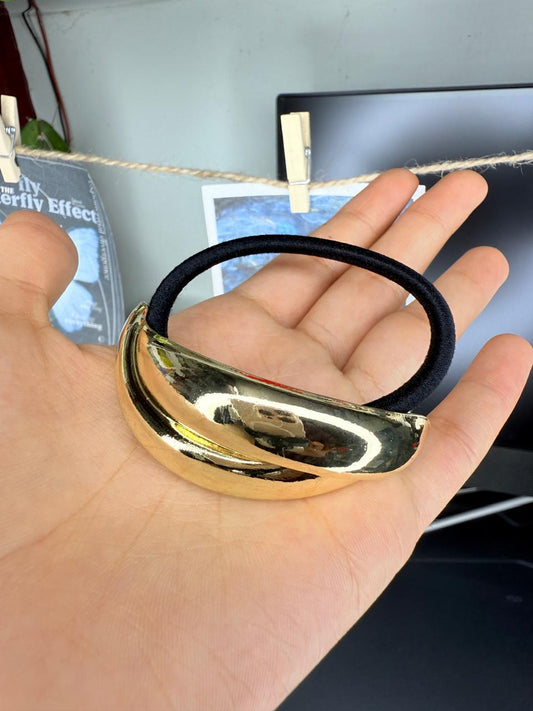 ✨ Gold Shell Hair Tie – Minimalist Metallic Ponytail Holder | Chic Statement Hair Accessory