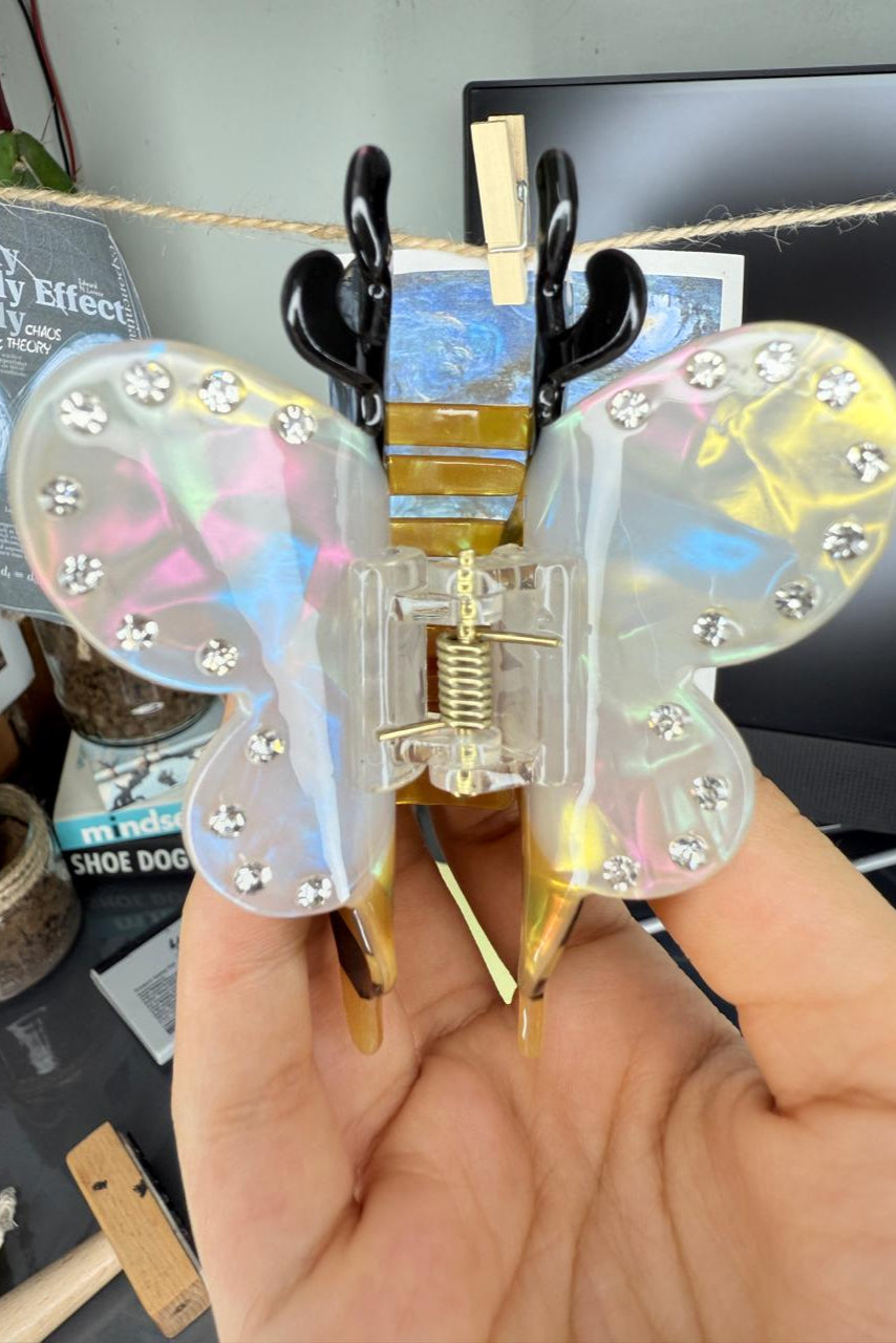 🐝Bee Bae Clip – Cute Honeybee Hair Accessory | Bold Statement Clip