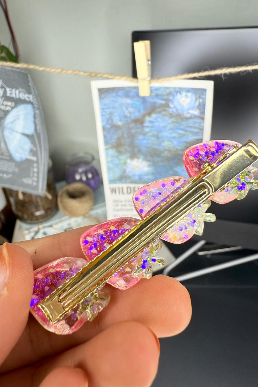 🍓Strawberry Clip – Vintage Fruit Hair Accessory | Gold Accent Hair Tie