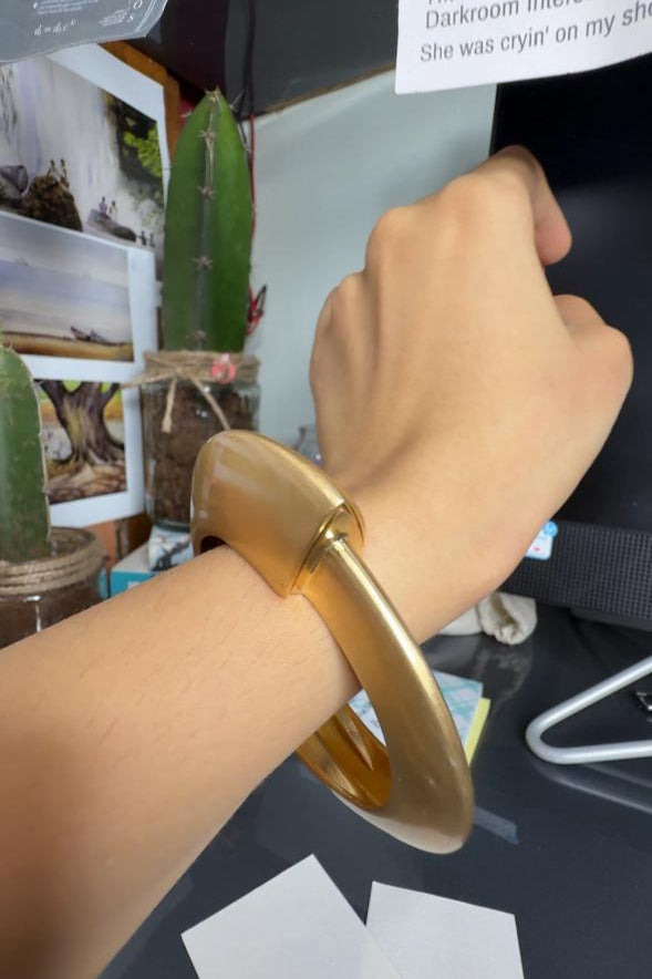 ✨ Golden Drape Cuff (Arrow Shaped) – Statement Gold Bangle | Minimalist Luxe