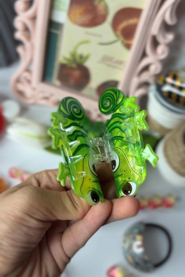 🦎Chameleon Bling – Quirky Hair Claw | Fun Statement Hair Accessory